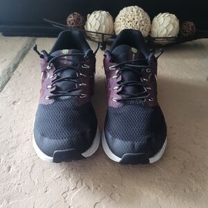 Size 11 Nike Swift 3 Flywire Black Purple Men Sneakers